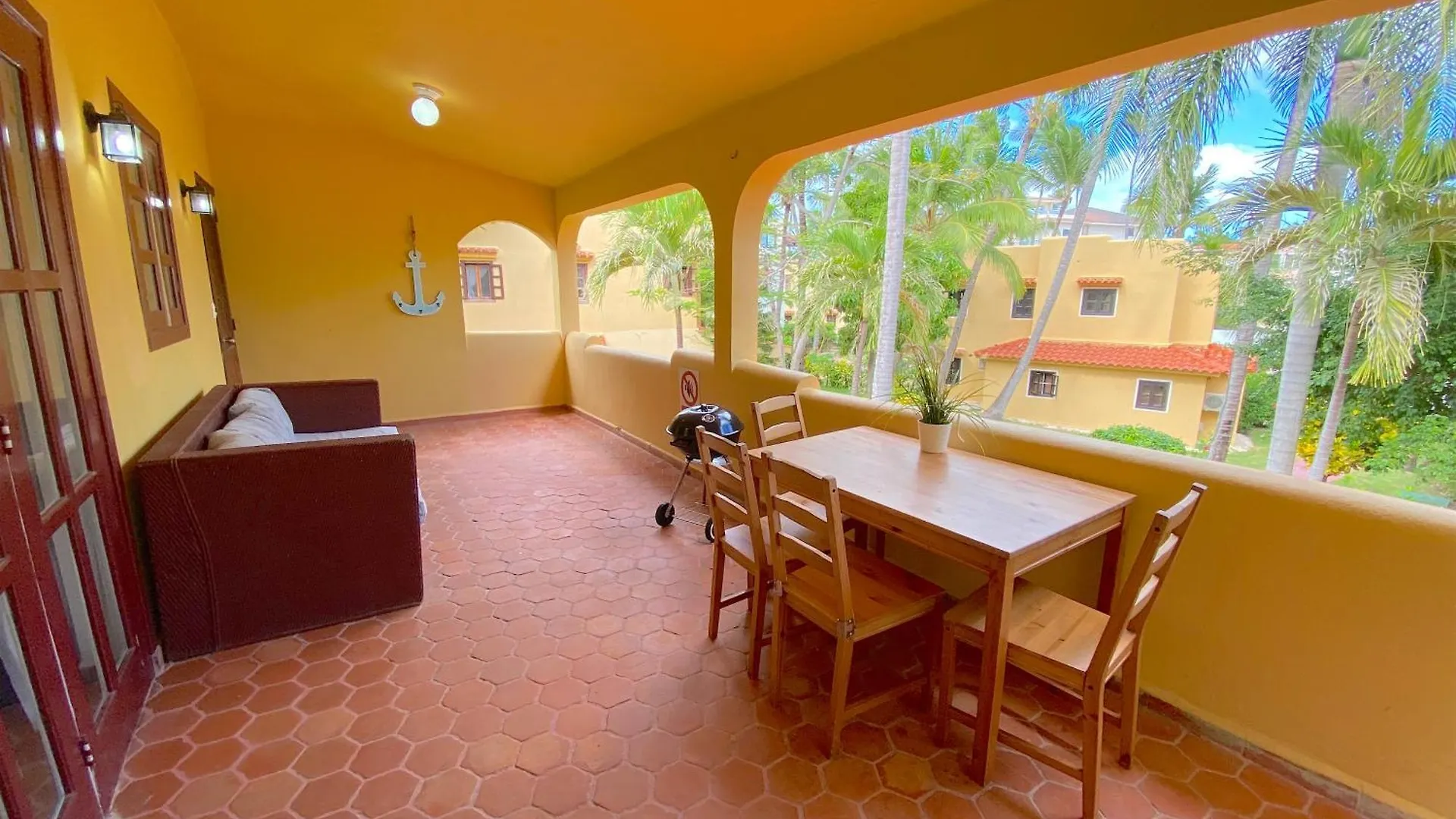 Los Corales Villas And Suites - Beach Club, Spa, Restaurants Punta Cana Hotel